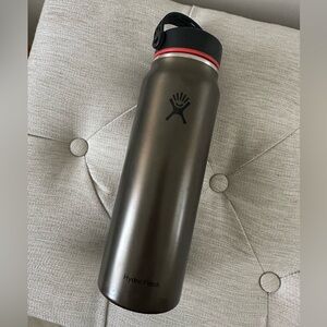 Hydro Flask 32oz Trail Series in Clay